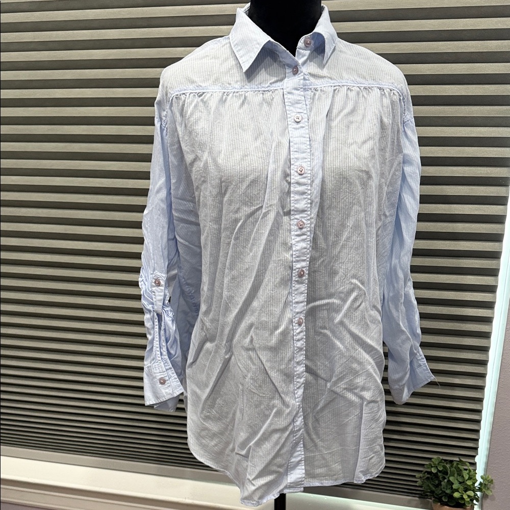 Express Women's Light Blue Striped Button Down Shirt